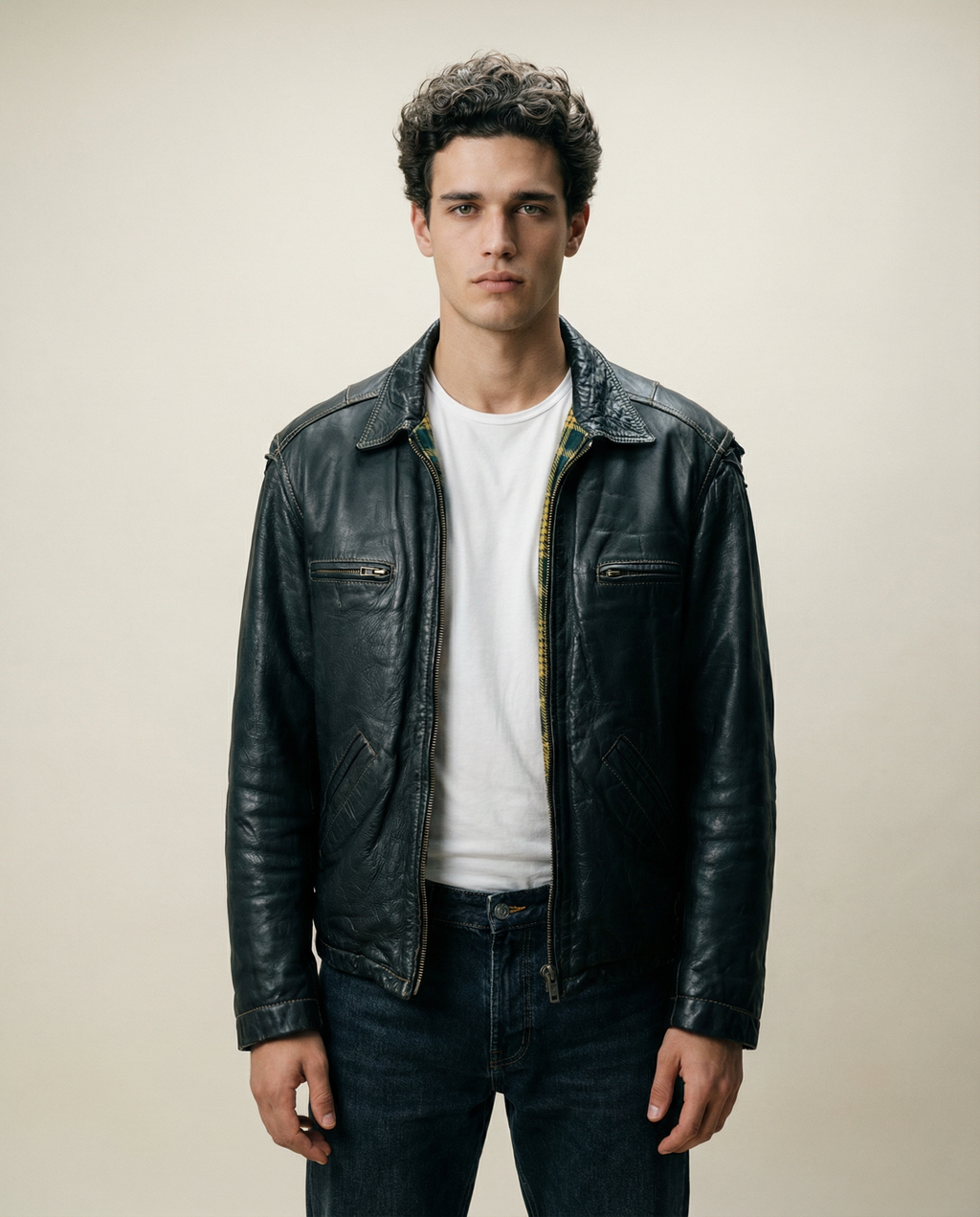 Giacca in Pelle Nera da Moto Zip Vintage (M)