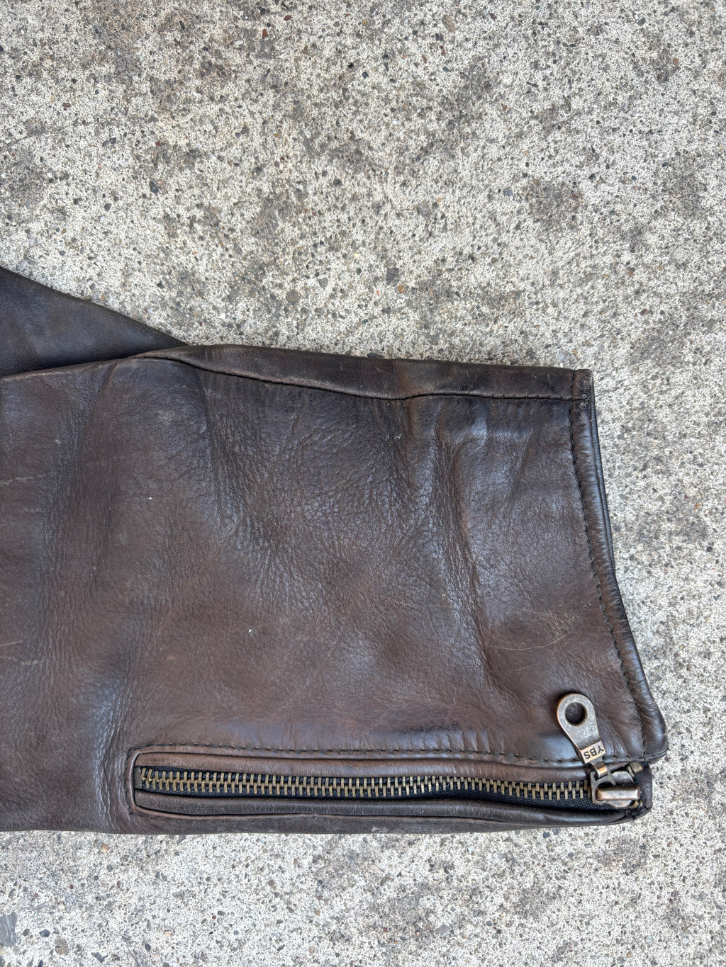 Giacca in Pelle – Modello Aviatore Americano Vintage (M)