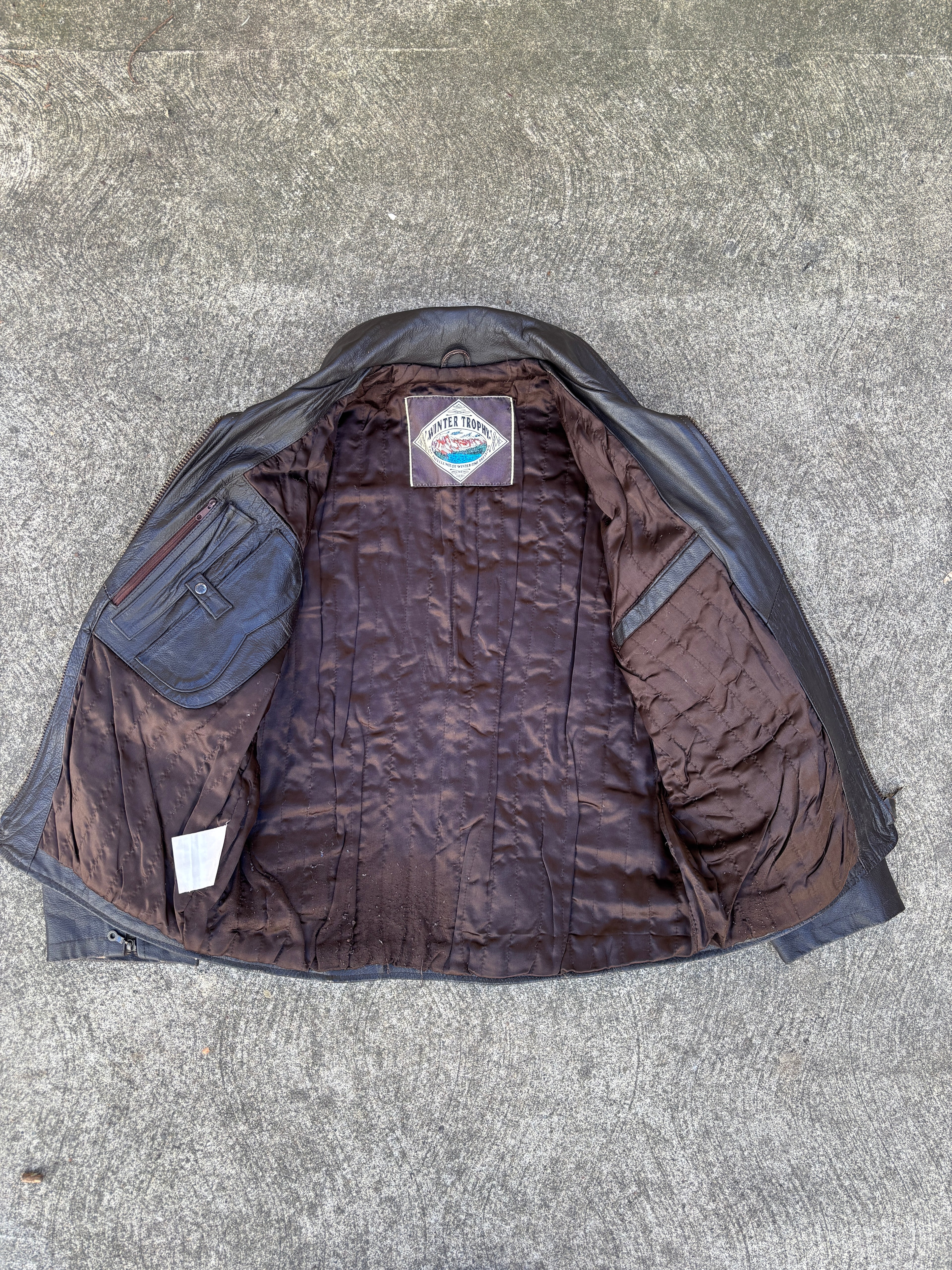 Giacca Winter Trophy in pelle marrone da uomo, bomber utility vintage anni 90 con multi tasche e fibbie (M)