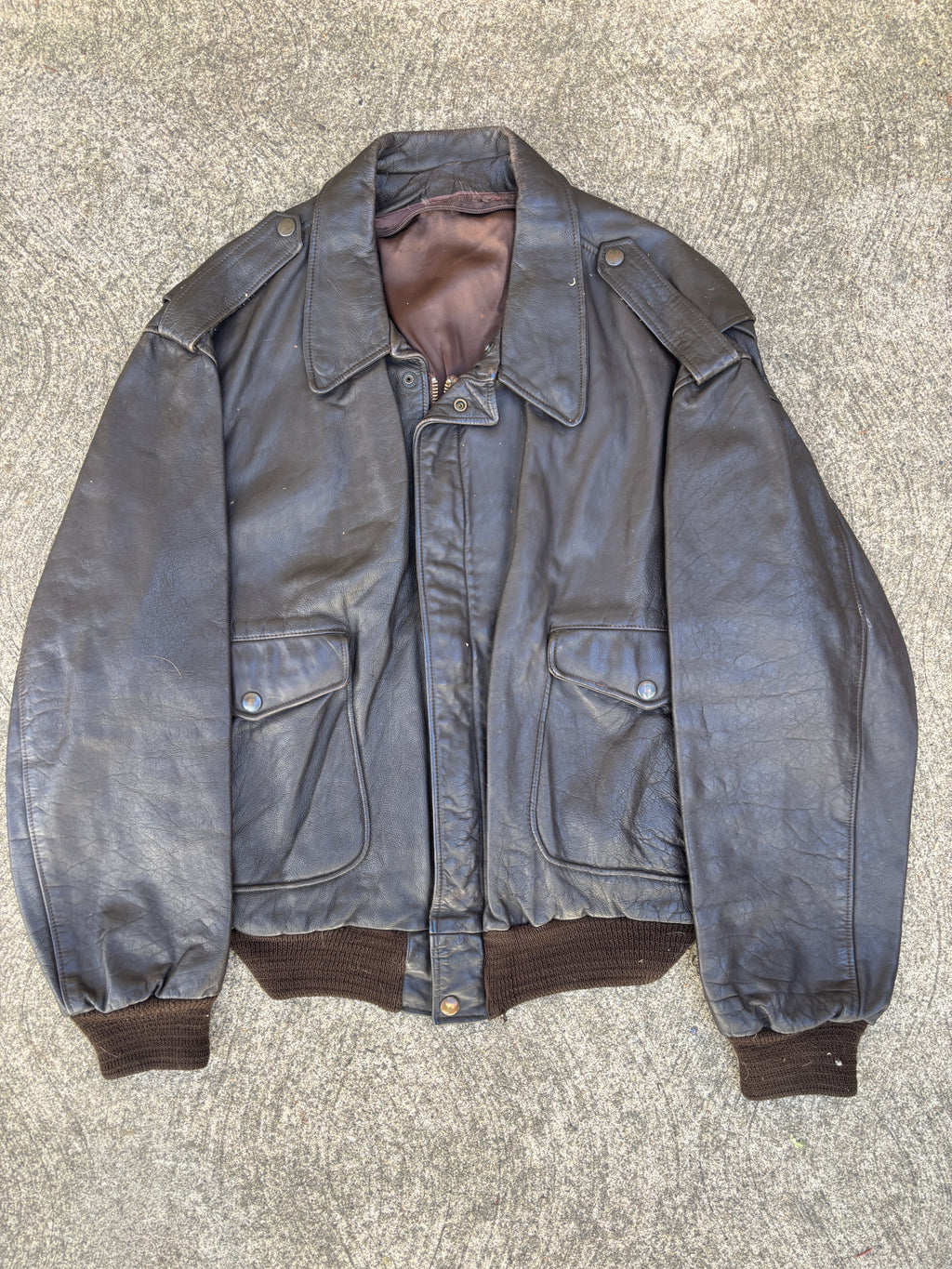 Giacca bomber in pelle marrone da uomo in stile pilota Type A-2 vintage anni 90 (L)