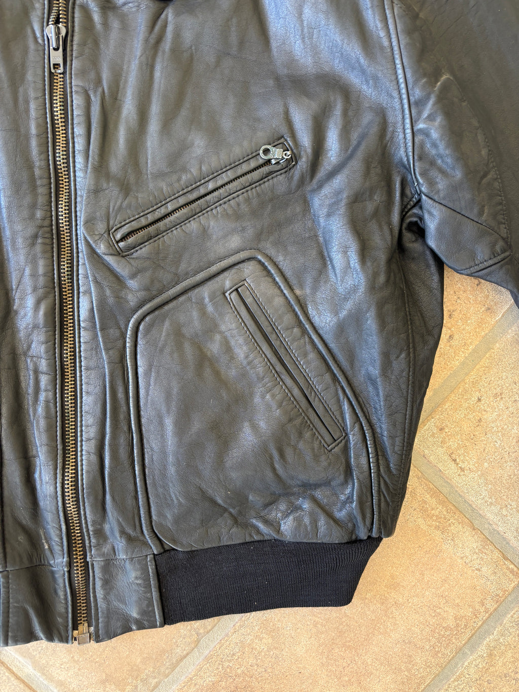Giacca Bomber in Pelle Chevignon “Sky Wolf” Vintage Anni ’90