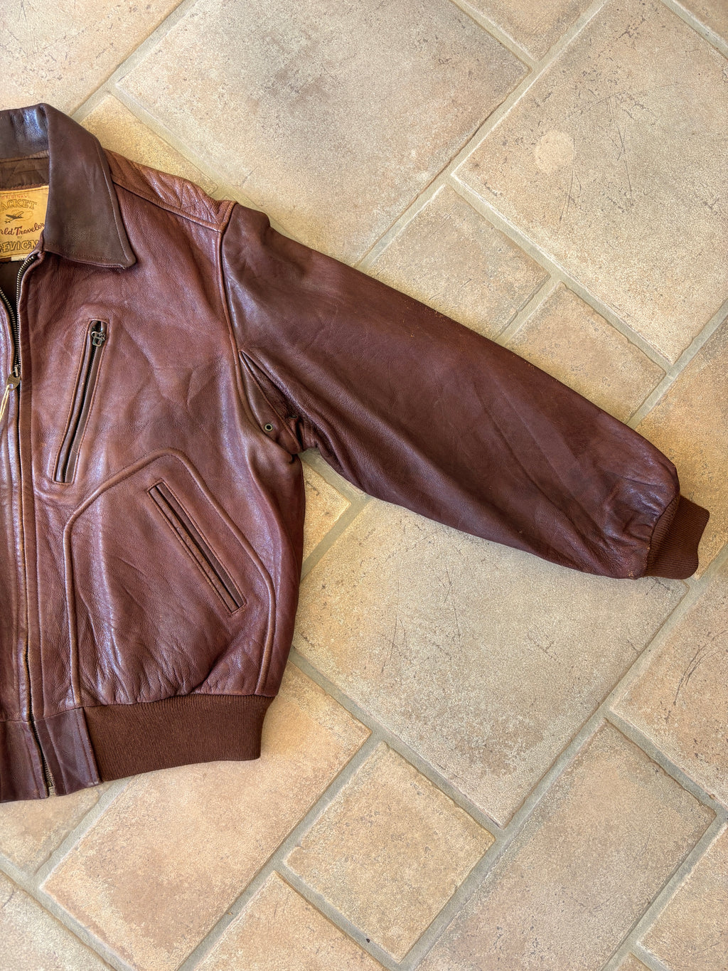 Giacca Bomber in Pelle Chevignon “World Traveler” Vintage Anni ’80