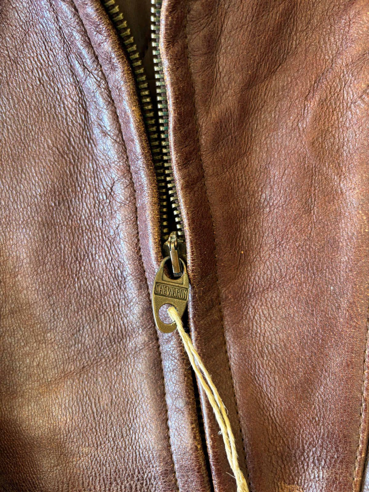 Giacca Bomber in Pelle Chevignon “World Traveler” Vintage Anni ’80