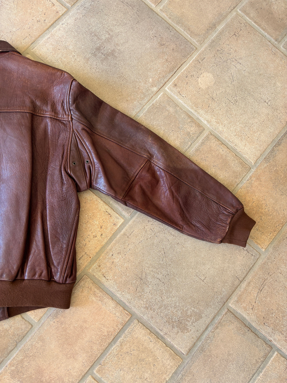 Giacca Bomber in Pelle Chevignon “World Traveler” Vintage Anni ’80