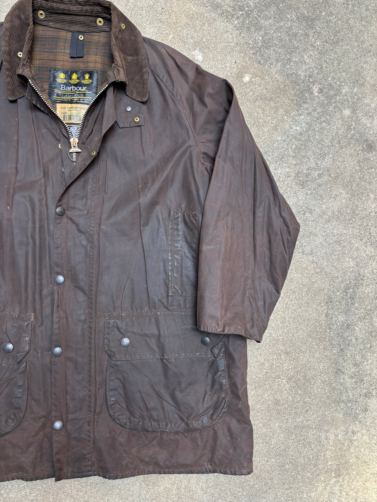 Vintage 1990s Barbour Gamefair A125 Waxed Jacket C46 Made in England 3 Warrant