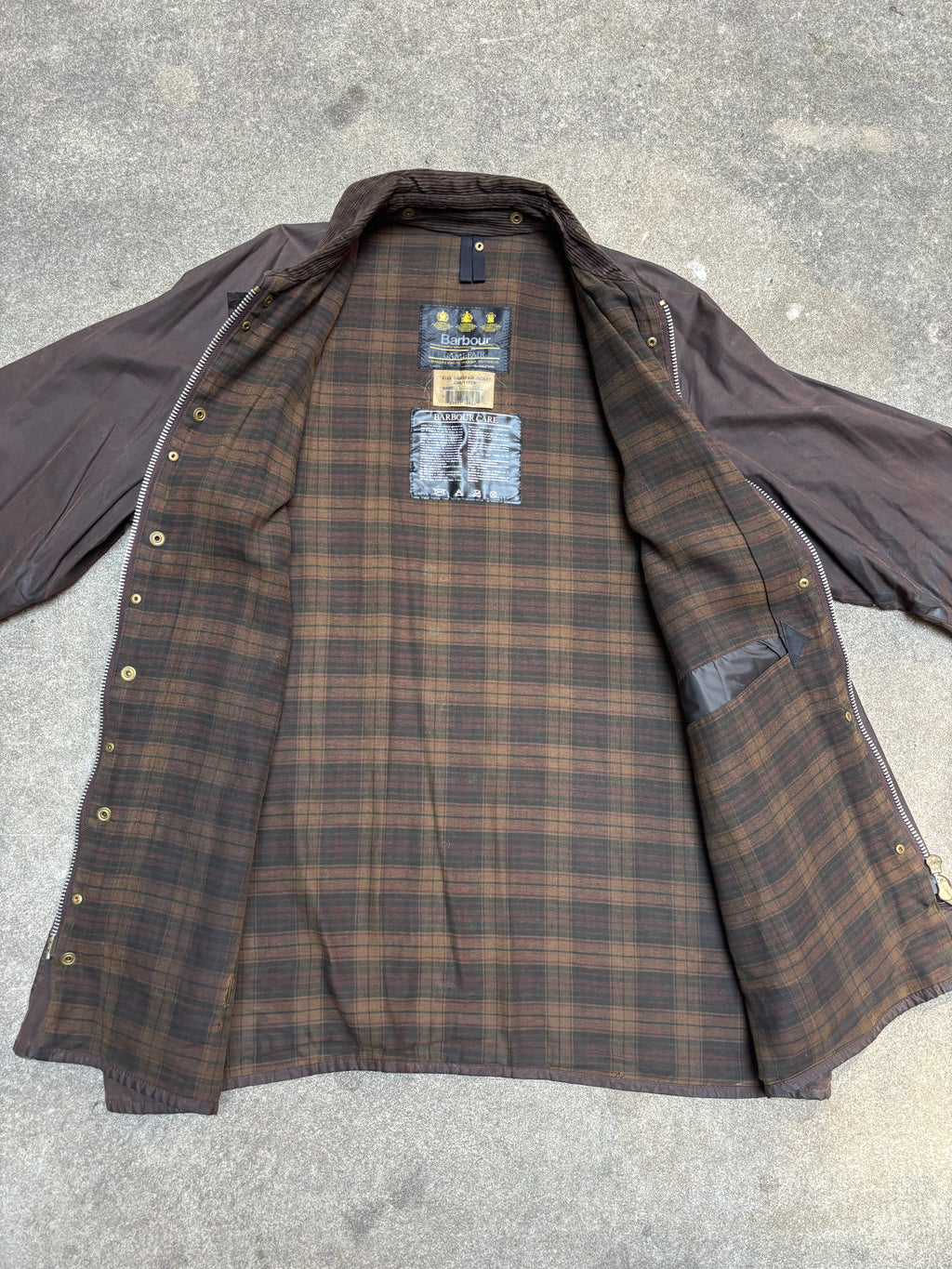 Vintage 1990s Barbour Gamefair A125 Waxed Jacket C46 Made in England 3 Warrant