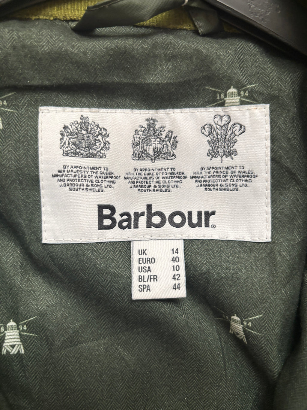 Barbour 00' Olive Green Waxed