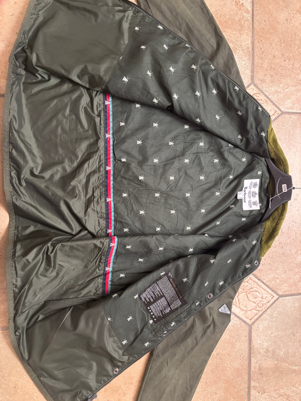 Barbour 00' Olive Green Waxed